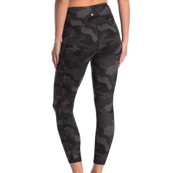 Yogalicious Camo Leggings